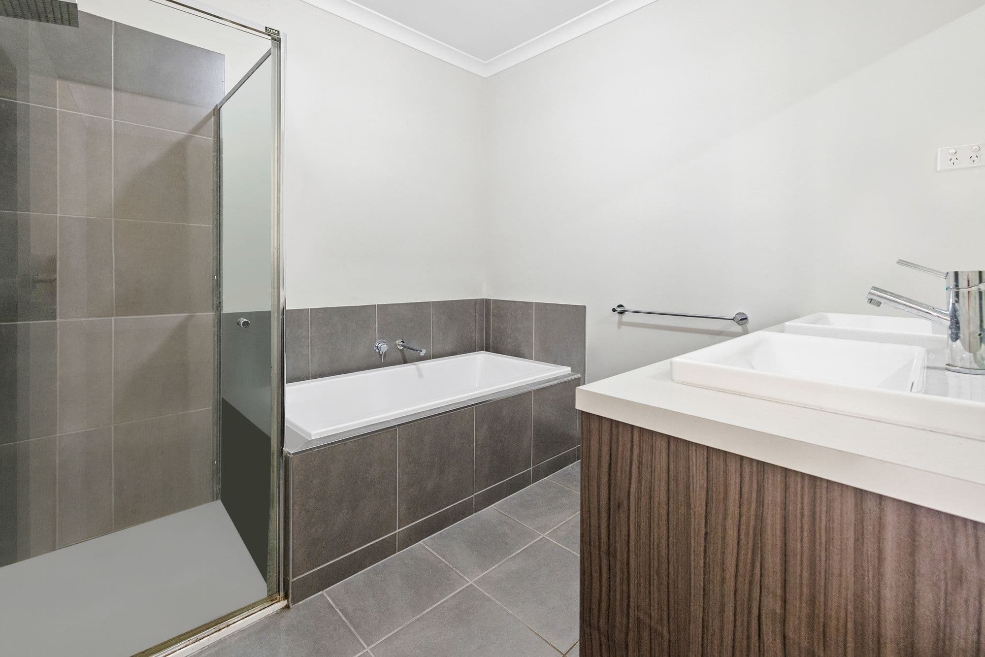 5 Thomas Carr Drive, Tarneit VIC 3029, Tarneit - Thumbnail 6