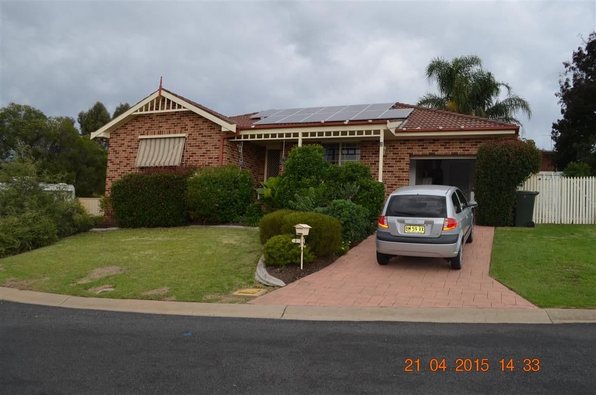 2 Coolamine Circuit, Tumut - Image 1