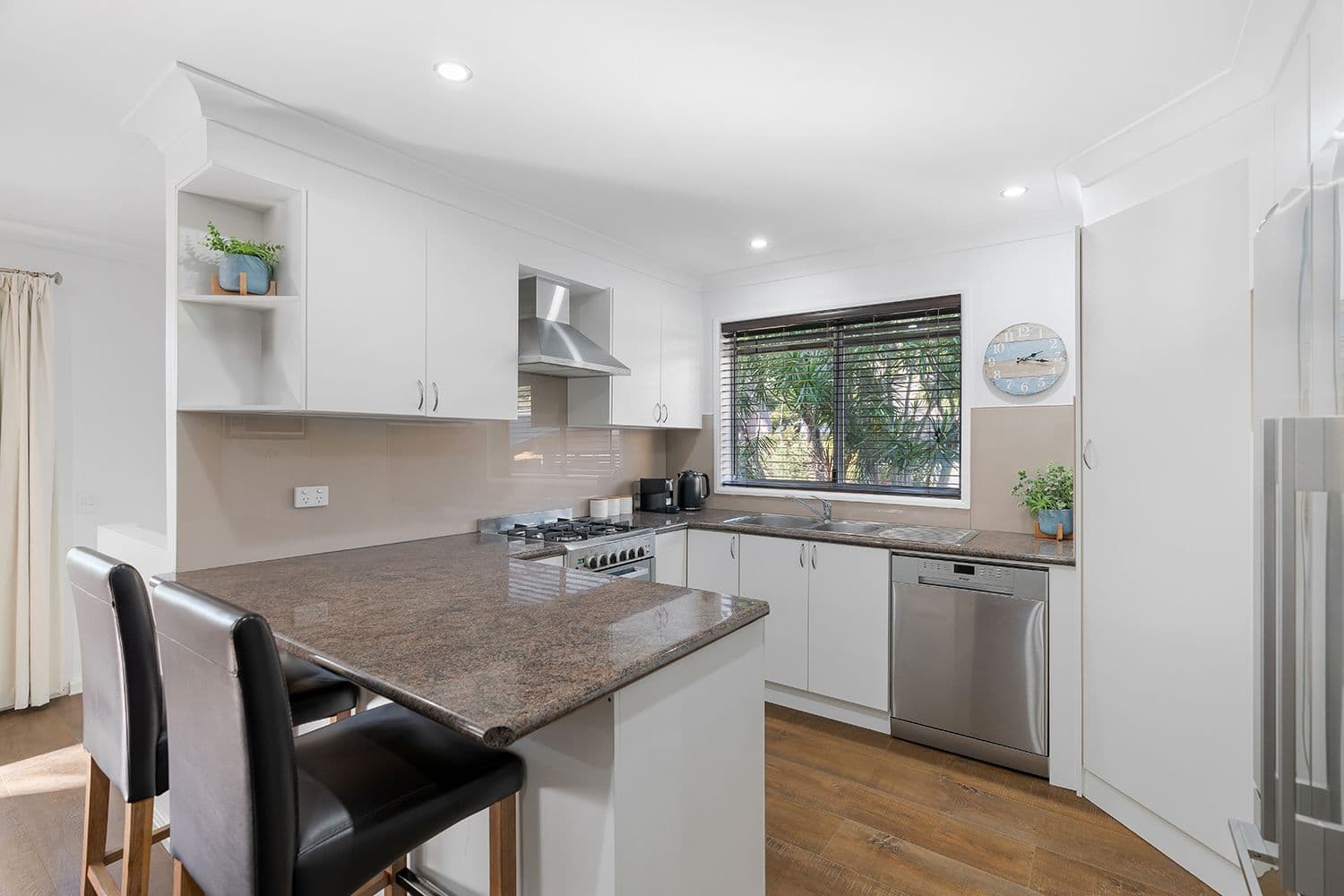 23 Northview Drive, Bateau Bay NSW 2261, Bateau Bay - Thumbnail 3
