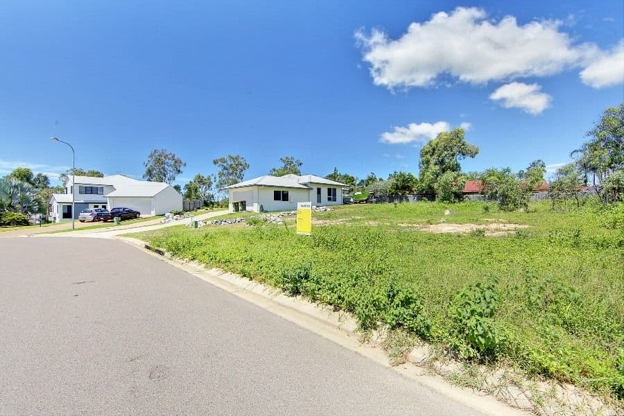 81 Woodwark Drive, BUSHLAND BEACH QLD 4818, Bushland Beach - Image 1