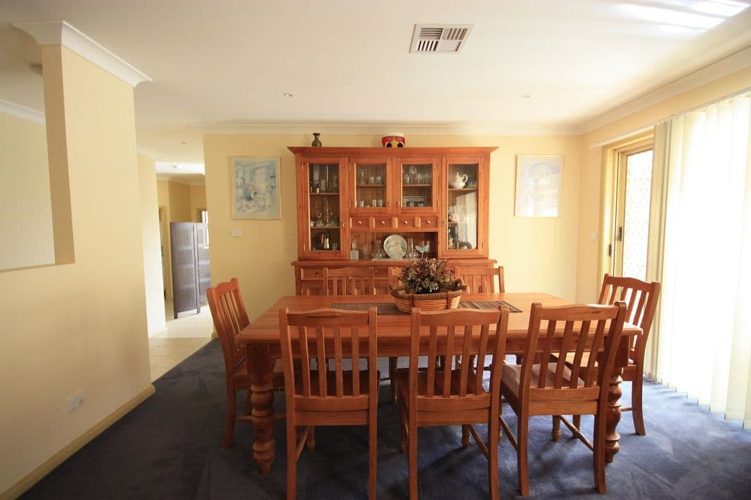 15 Lissanthe Street, MOUNT ANNAN NSW 2567, Mount Annan - Thumbnail 4