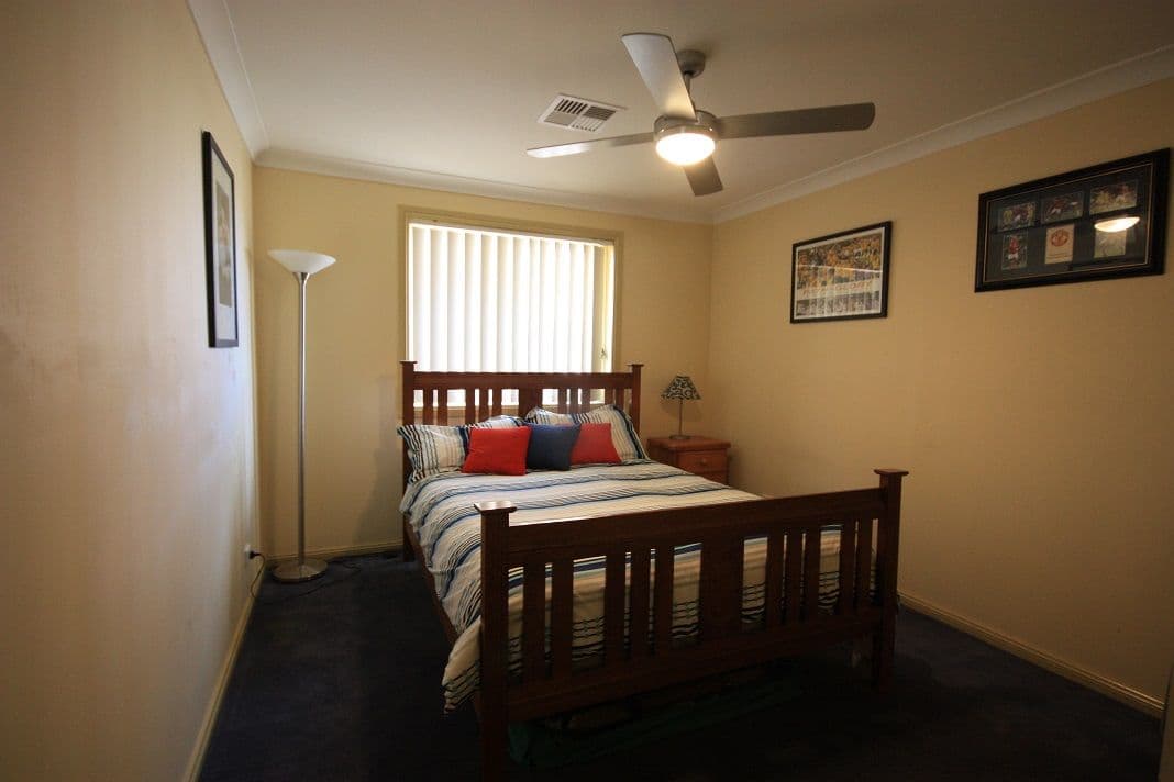 15 Lissanthe Street, MOUNT ANNAN NSW 2567, Mount Annan - Thumbnail 8