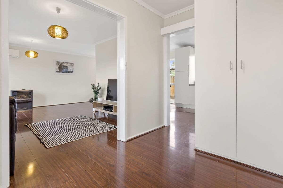 2 Whiton Grove, Wyndham Vale VIC 3024, Wyndham Vale - Thumbnail 2