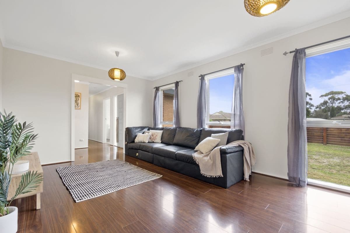 2 Whiton Grove, Wyndham Vale VIC 3024, Wyndham Vale - Thumbnail 4