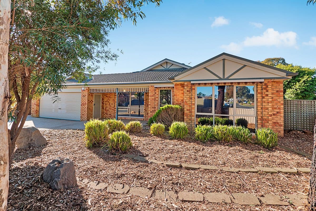 48 Brookland Greens Boulevard, Cranbourne VIC 3977, Cranbourne - Thumbnail 3
