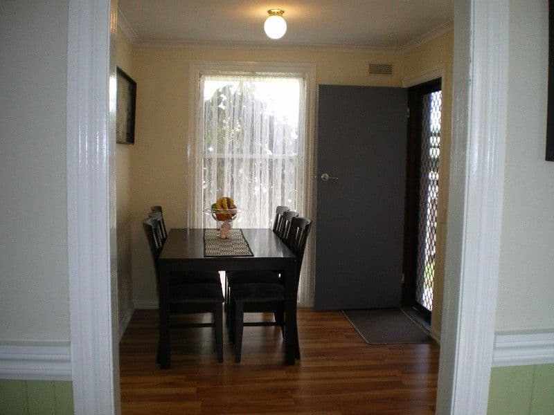 8 Hawthorn Crescent, CHURCHILL VIC 3842, Churchill - Thumbnail 5