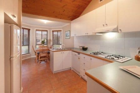 117 Watson Street, JINDERA NSW 2642, Jindera - Thumbnail 2