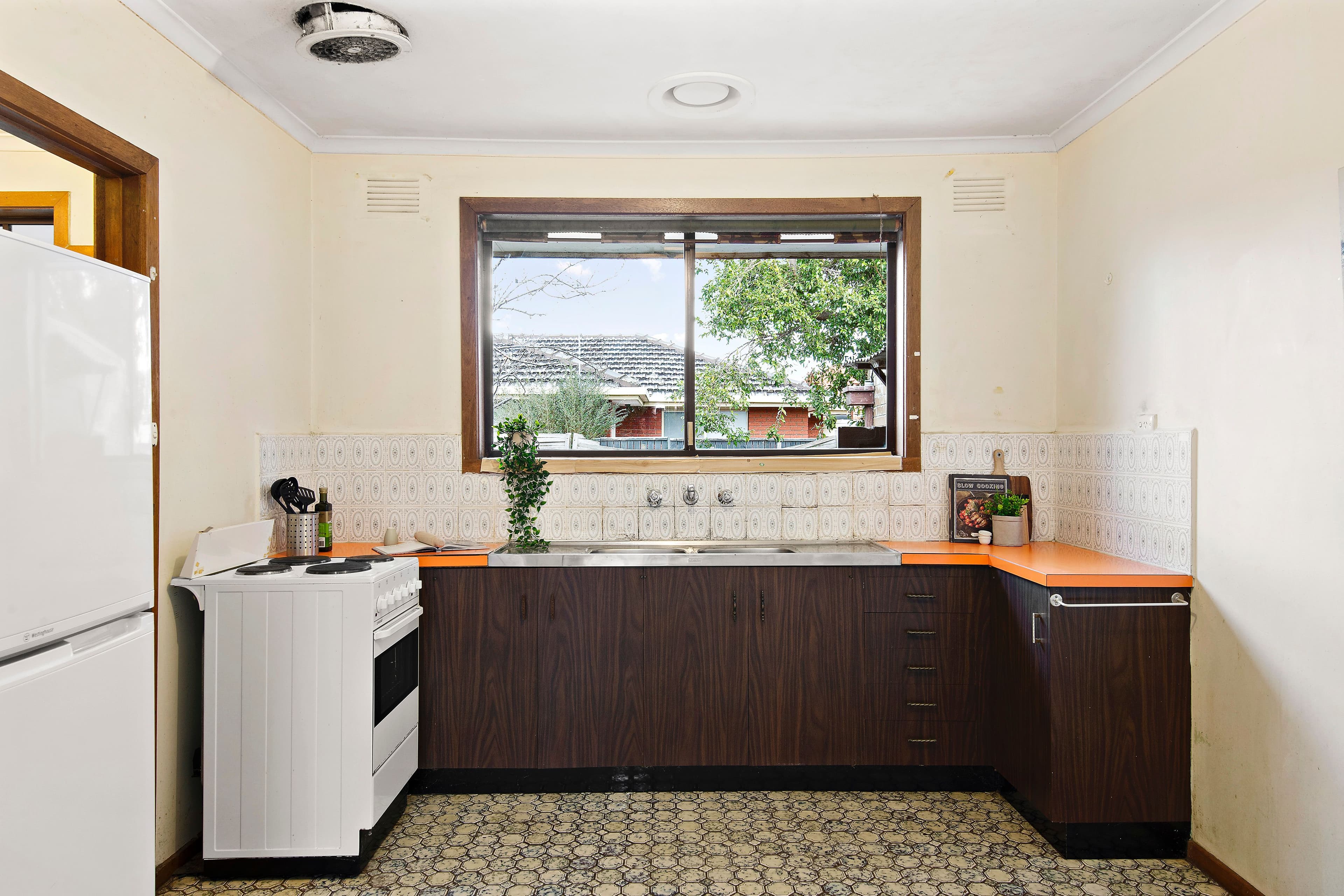 27 Main Road, Clayton South VIC 3169, Clayton South - Thumbnail 3