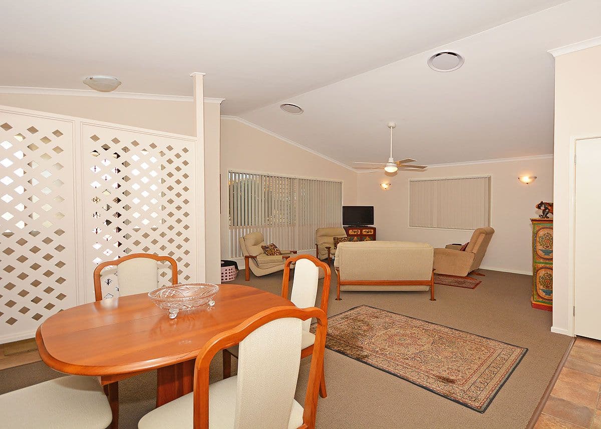 73-75 Newhaven Street, Pialba QLD 4655, Pialba - Thumbnail 3
