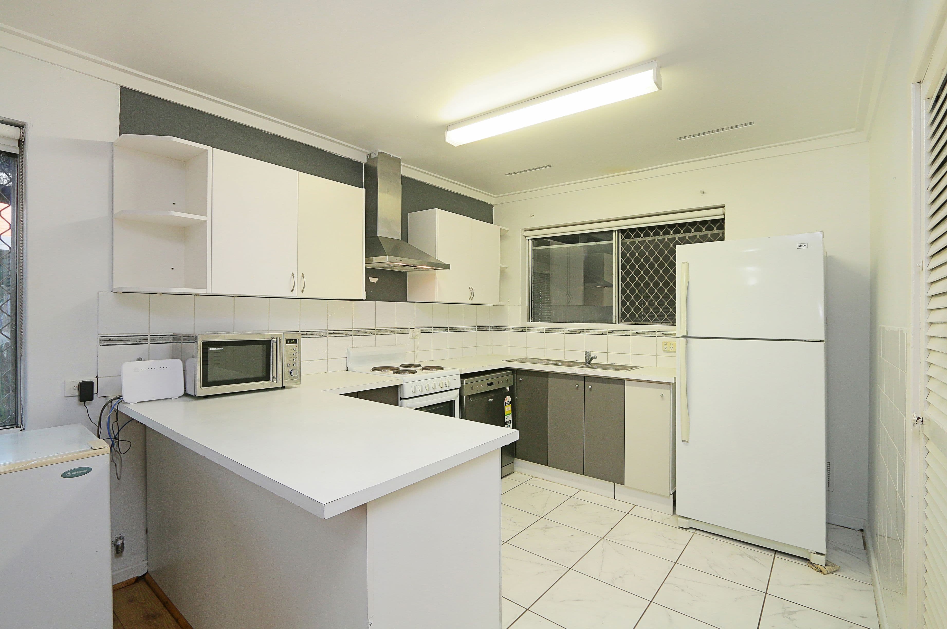 11 Lunar Way, Beckenham WA 6107, Beckenham - Thumbnail 3