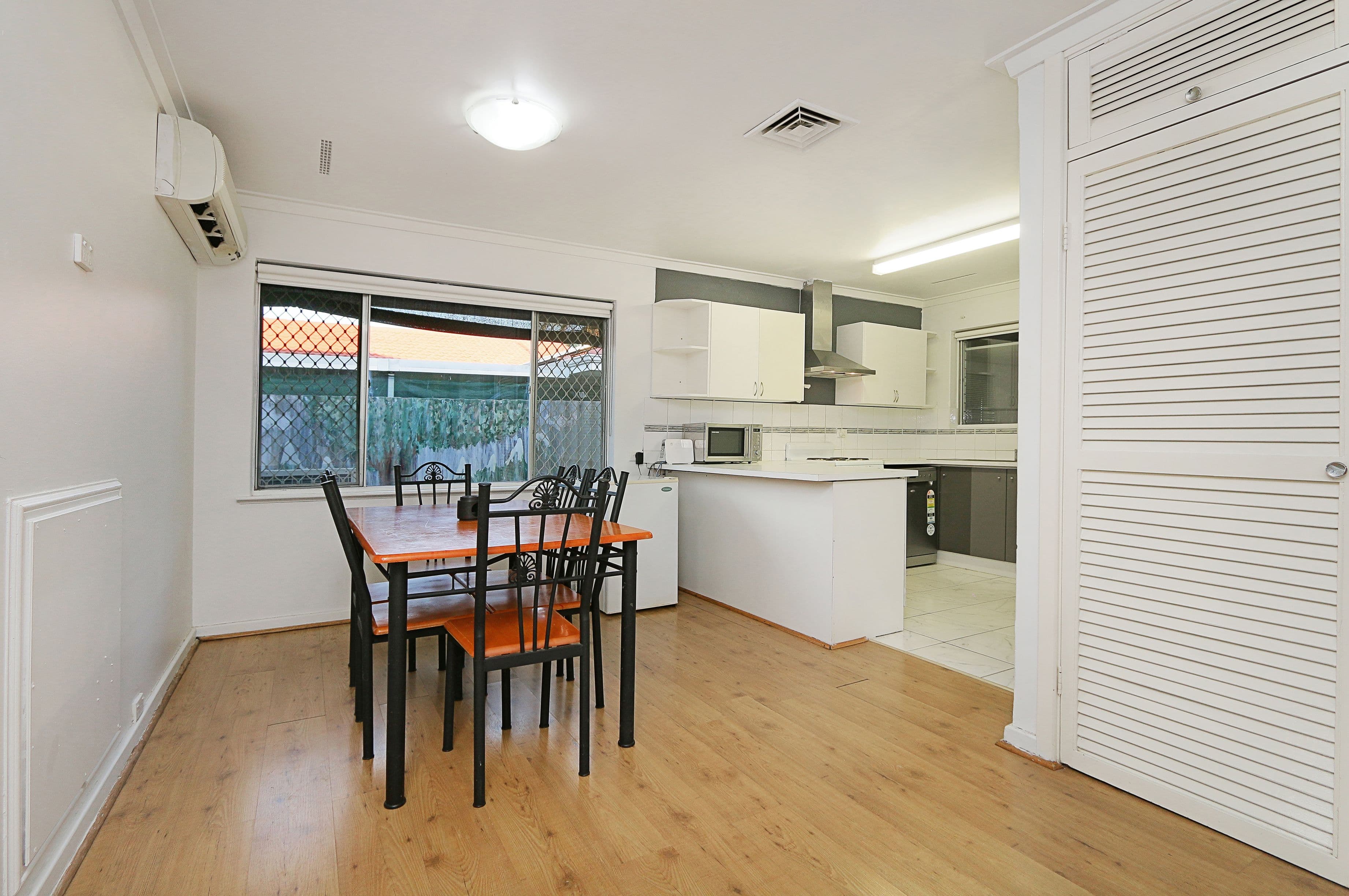 11 Lunar Way, Beckenham WA 6107, Beckenham - Thumbnail 7
