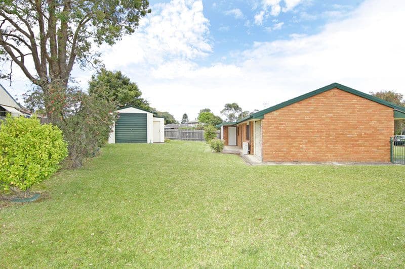 2 Glenice Close, GOROKAN NSW 2263, Gorokan - Thumbnail 3