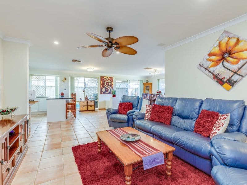 13 Menora Loop, Warnbro WA 6169, Warnbro - Thumbnail 2