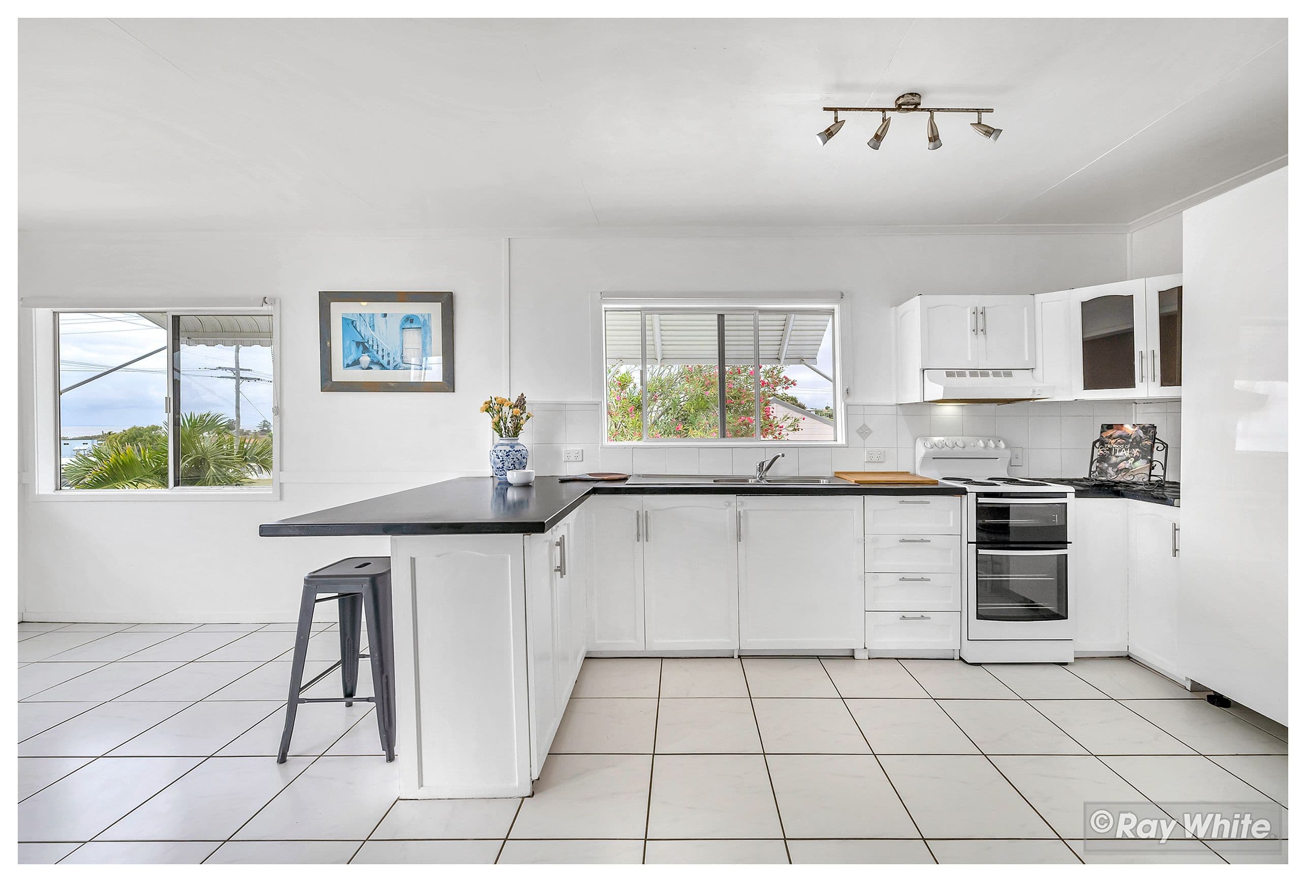 20 Higson Street, Emu Park QLD 4710, Emu Park - Thumbnail 6