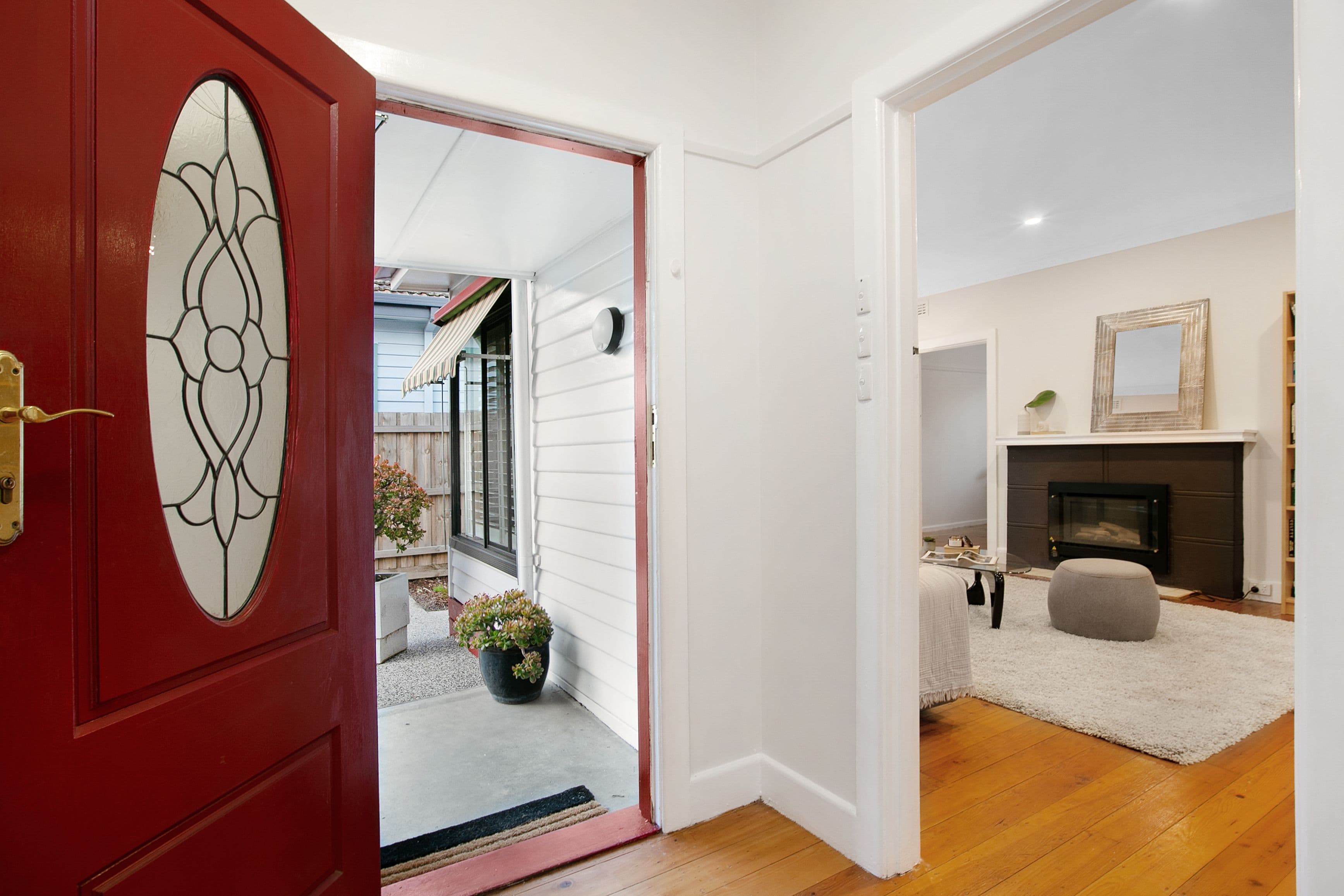 30 Gloucester Street, Reservoir VIC 3073, Reservoir - Thumbnail 3