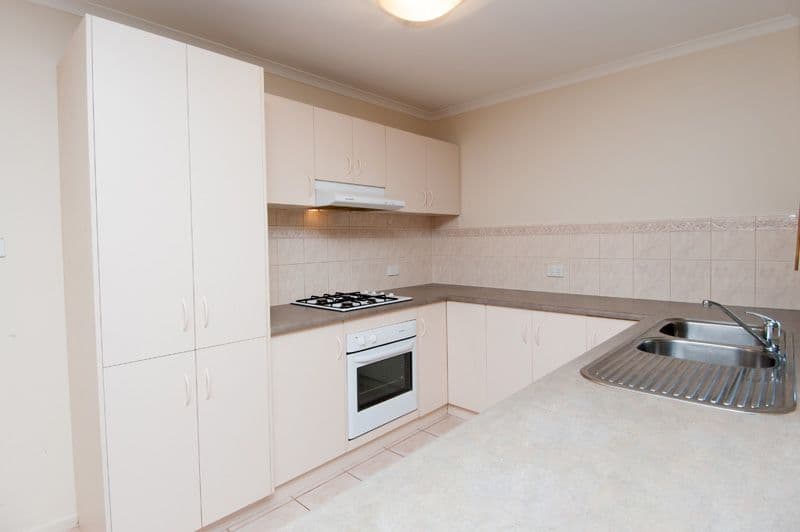 17 Merrivale Drive, HAPPY VALLEY SA 5159, Happy Valley - Thumbnail 3