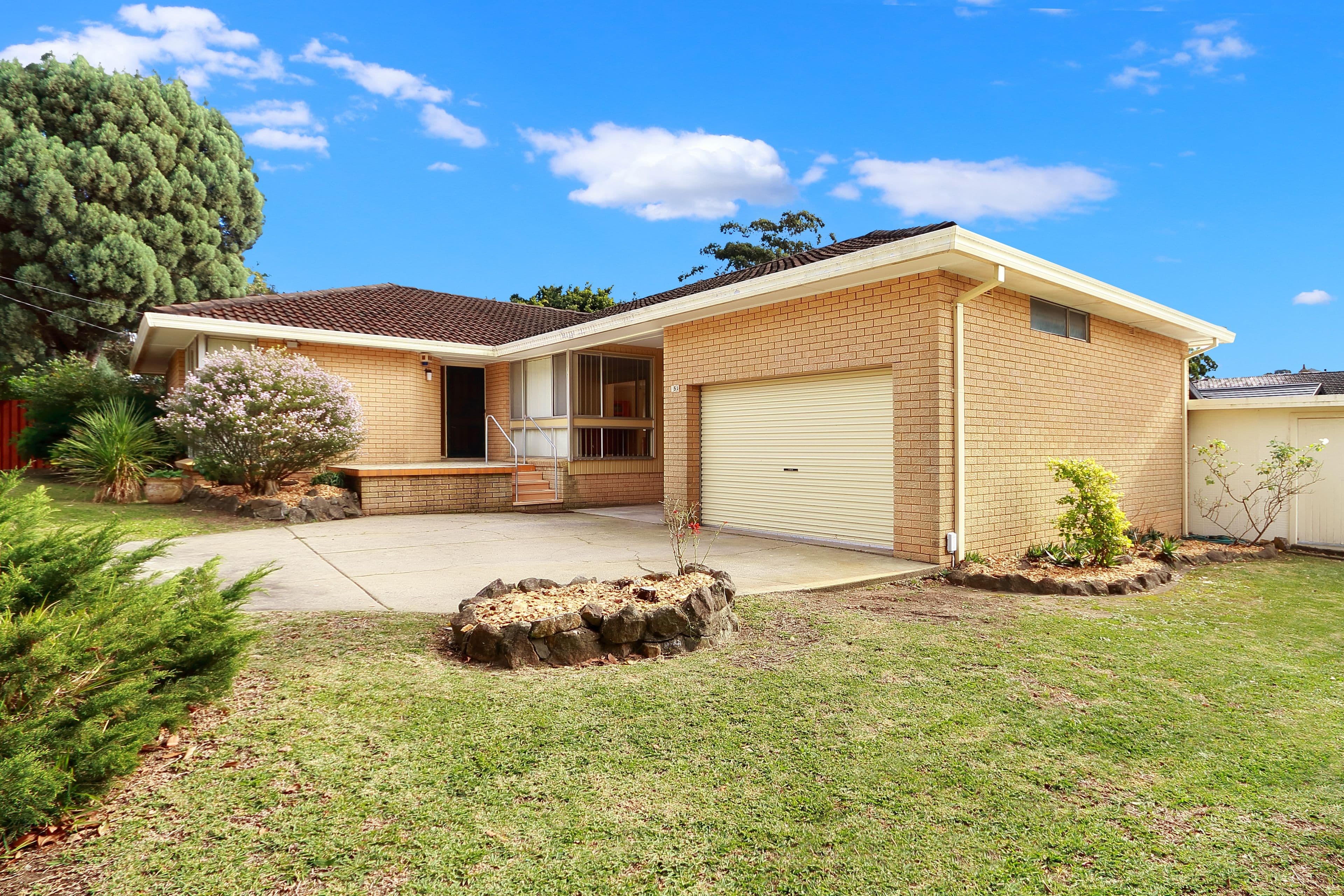 42 Waratah Street, Oatley - Thumbnail 2