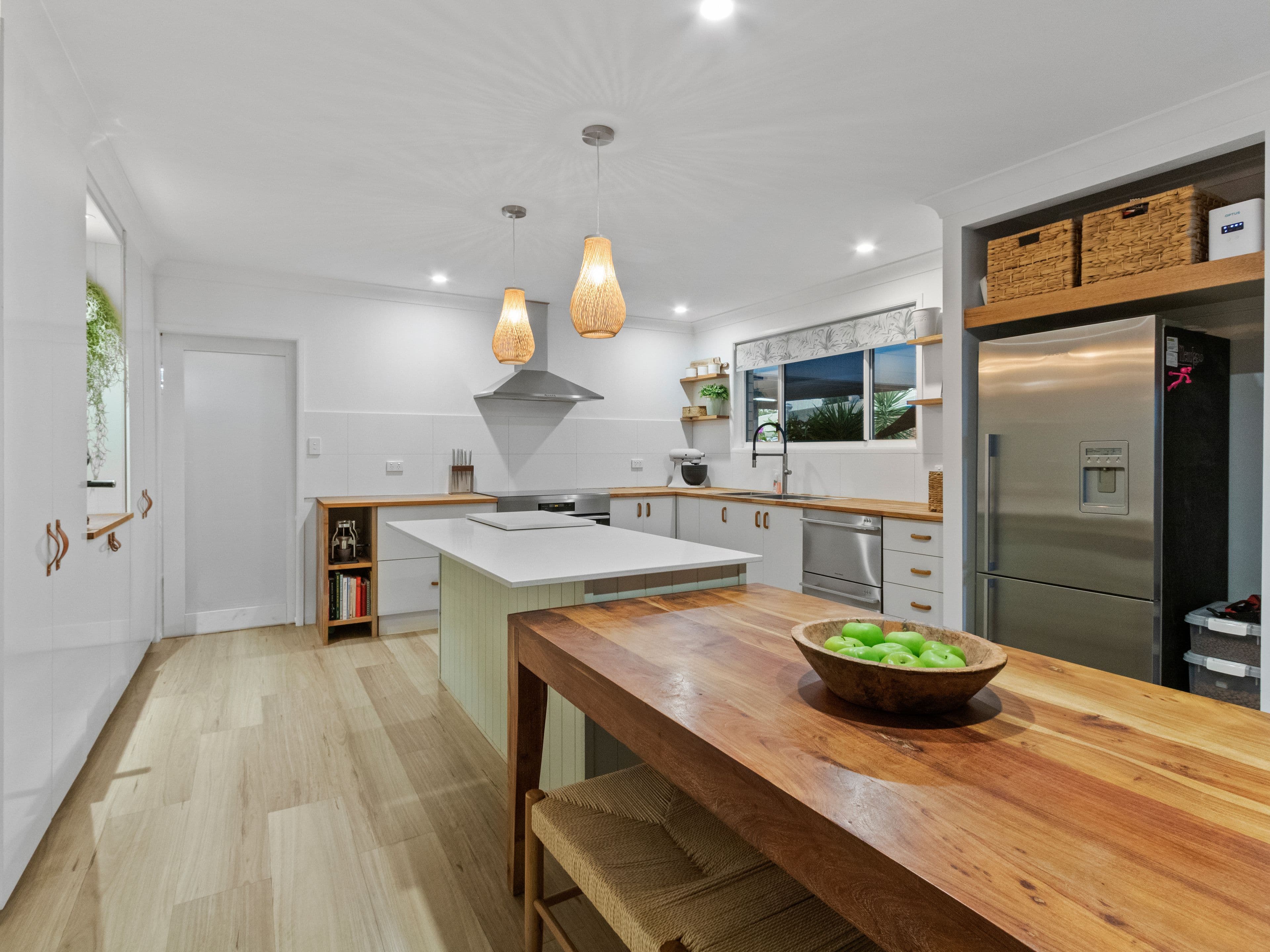 4 Diana Place, Urangan QLD 4655, Urangan - Thumbnail 5