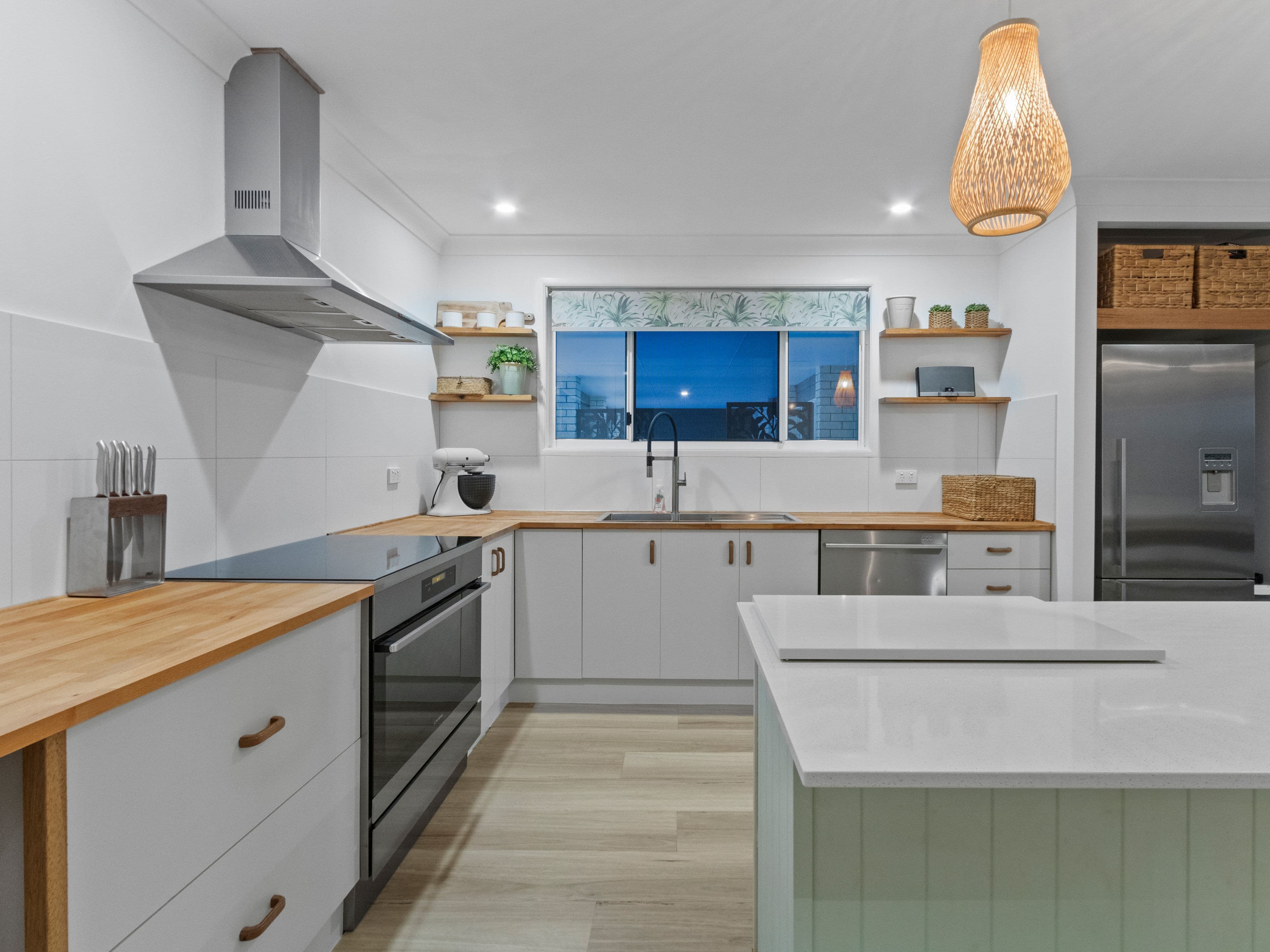 4 Diana Place, Urangan QLD 4655, Urangan - Thumbnail 6