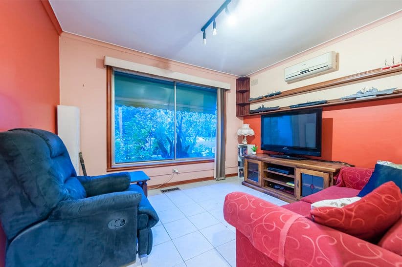 26 Churchill Avenue, Reservoir VIC 3073, Reservoir - Thumbnail 7