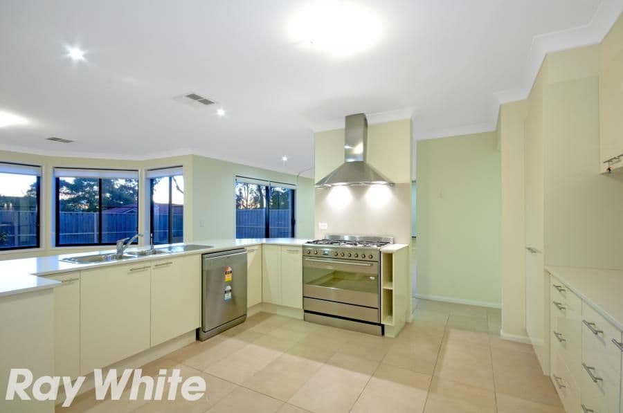 16 Trinity Avenue, KELLYVILLE NSW 2155, Kellyville - Thumbnail 2