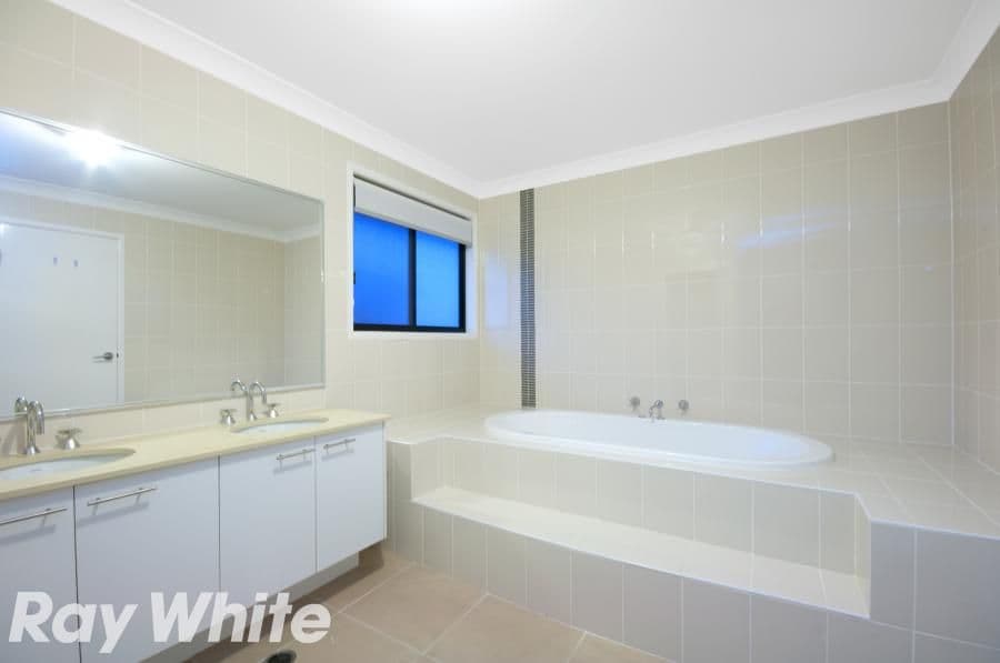 16 Trinity Avenue, KELLYVILLE NSW 2155, Kellyville - Thumbnail 6