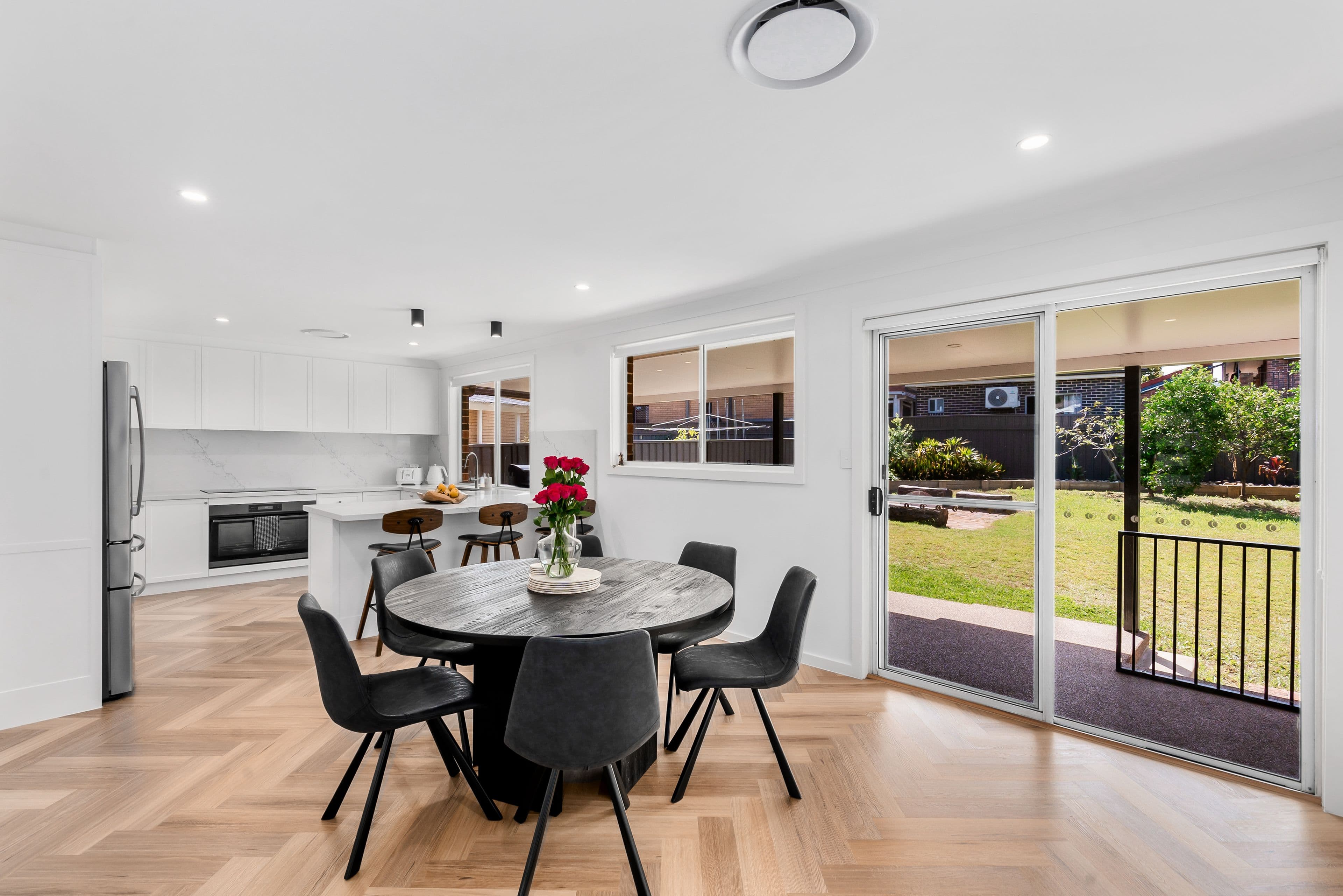 16 Corio Road, Prairiewood NSW 2176, Prairiewood - Thumbnail 4