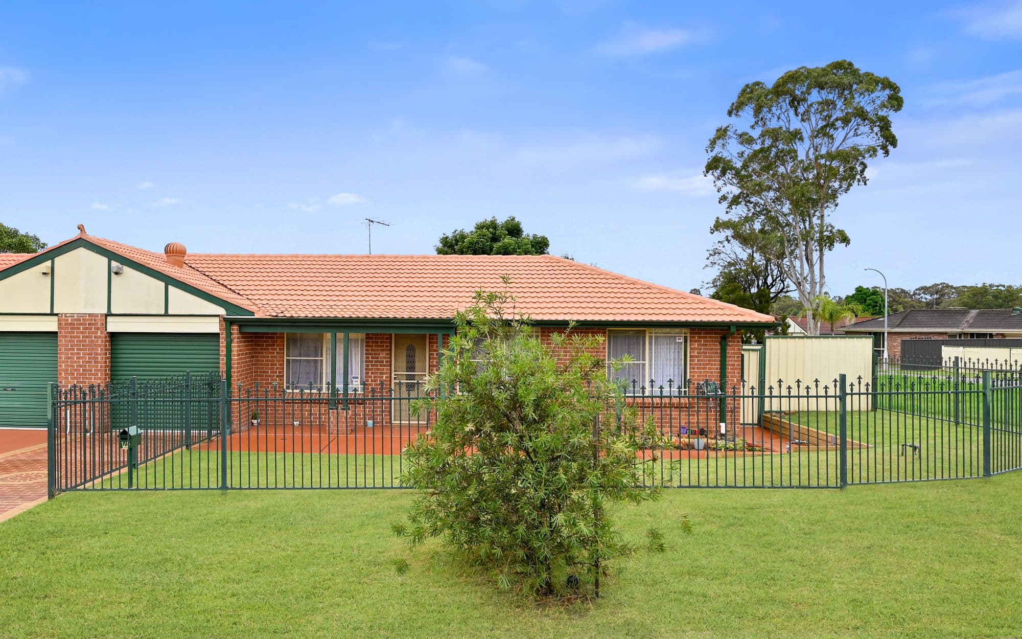1/5 Bird Place, St Helens Park NSW 2560, St Helens Park - Image 1