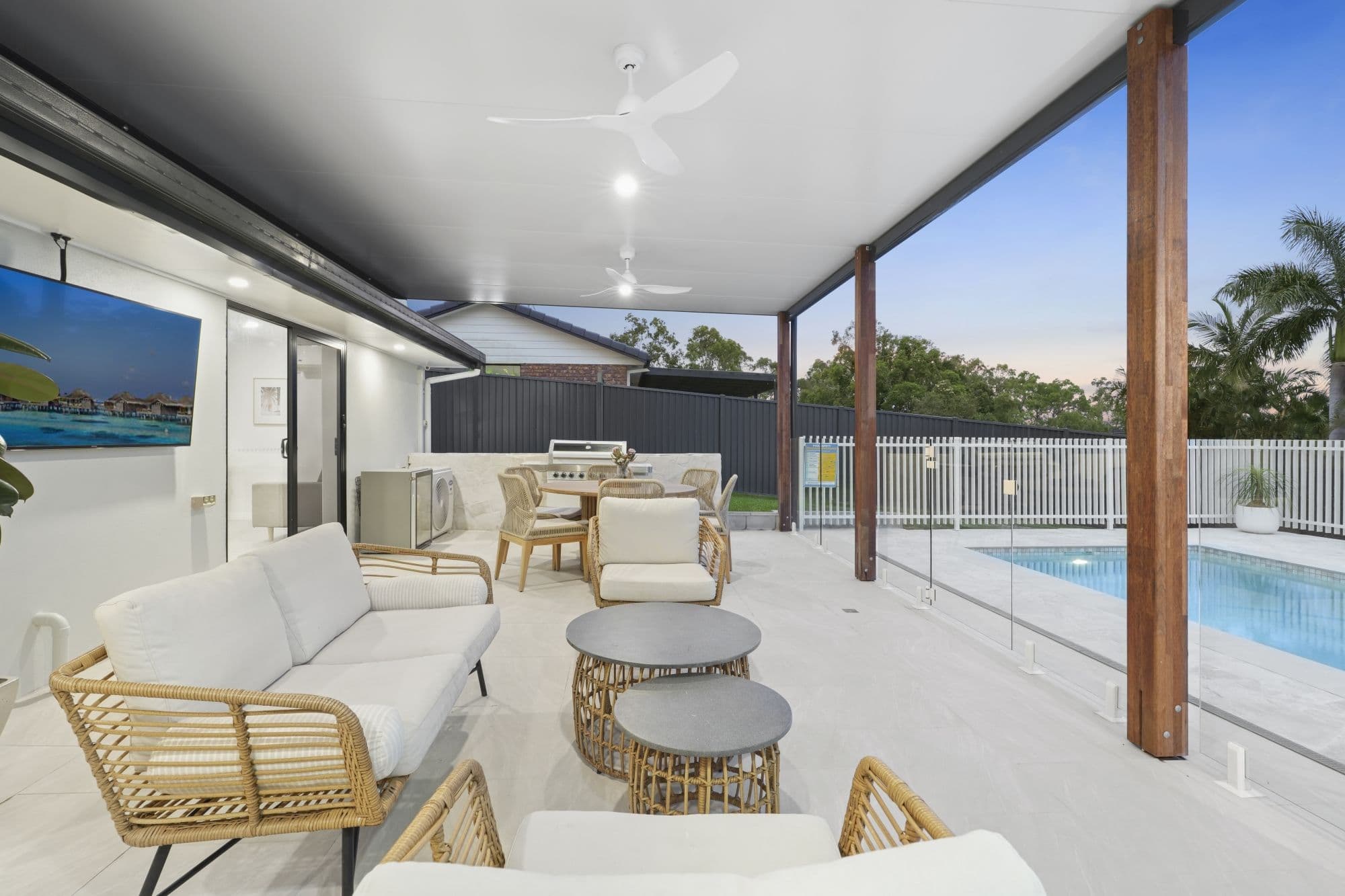 11 Ridgevale Drive, Helensvale QLD 4212, Helensvale - Thumbnail 3