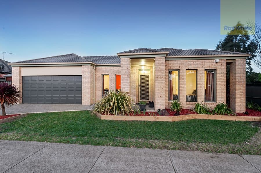 37 Cheltenham Close, Craigieburn VIC 3064, Craigieburn - Image 1