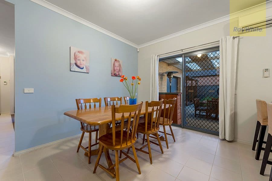 37 Cheltenham Close, Craigieburn VIC 3064, Craigieburn - Thumbnail 4