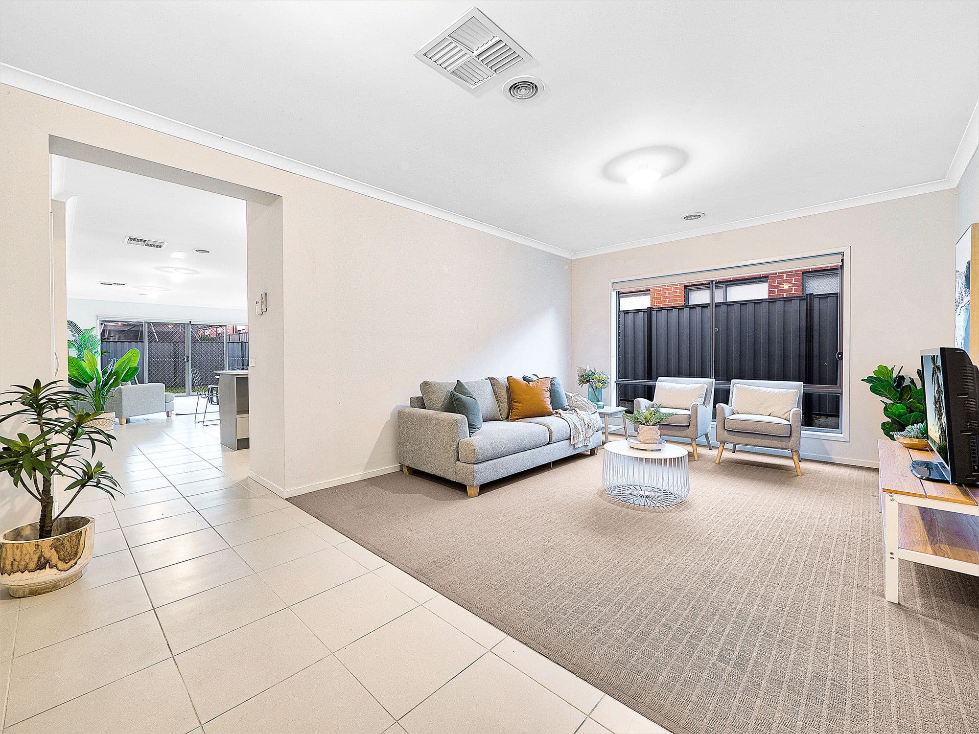 34 Hackney Circuit, Clyde North VIC 3978, Clyde North - Thumbnail 4