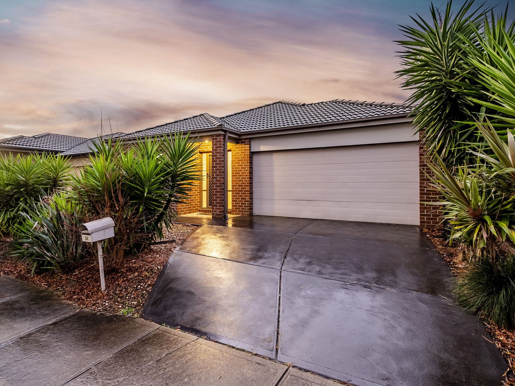 34 Hackney Circuit, Clyde North VIC 3978, Clyde North - Thumbnail 6