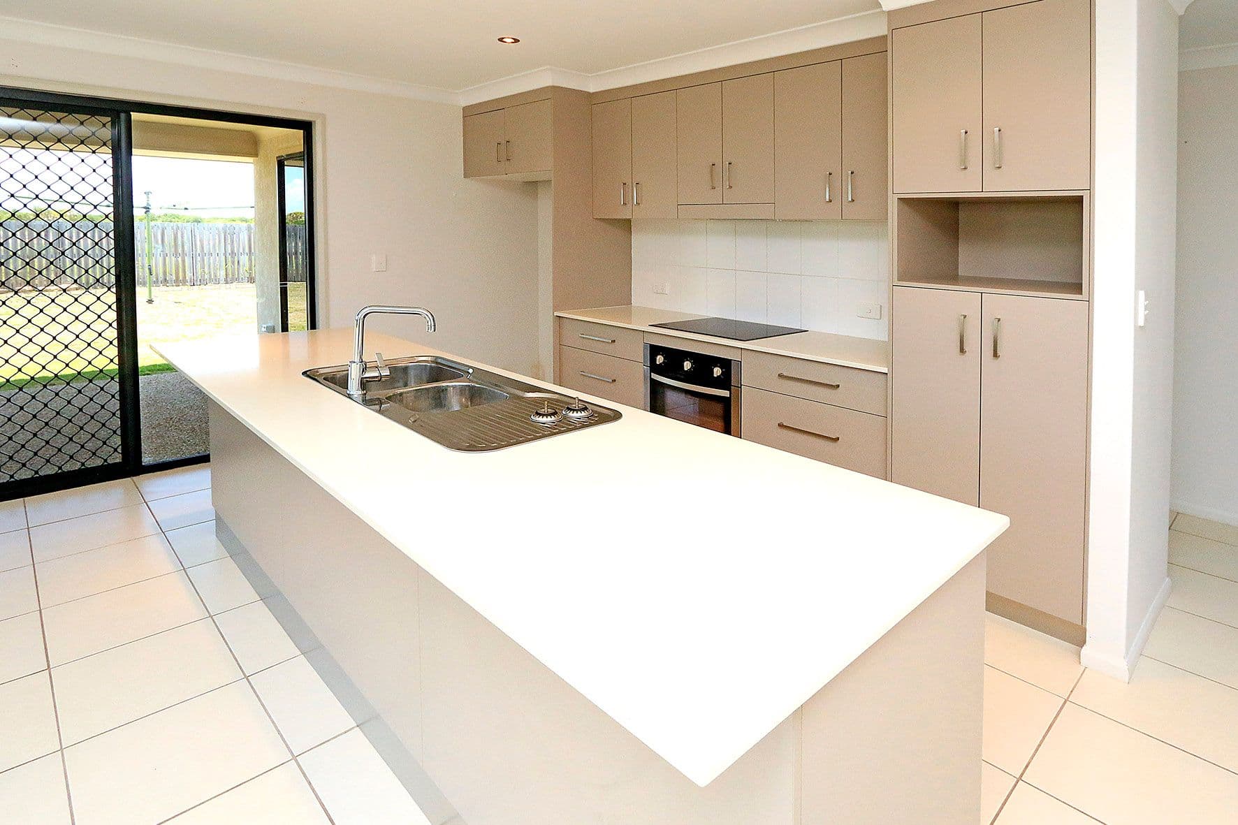 41 Monte Carlo Avenue, Zilzie QLD 4710, Zilzie - Thumbnail 2