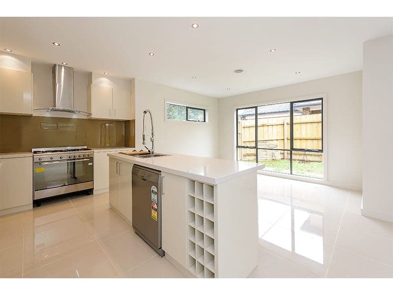 17 Thames Street, BOX HILL VIC 3128, Box Hill - Thumbnail 2