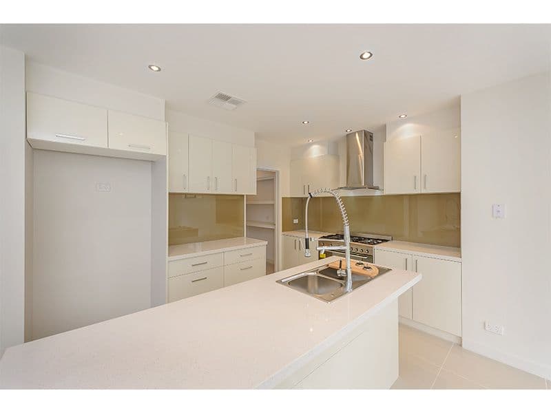 17 Thames Street, BOX HILL VIC 3128, Box Hill - Thumbnail 3