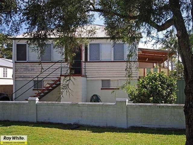 61 Bevington Street, SANDGATE QLD 4017, Sandgate - Thumbnail 2