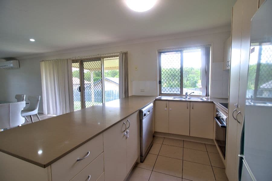 82 Avon Street, Leichhardt QLD 4305, Leichhardt - Thumbnail 4