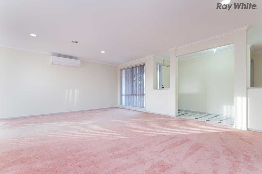 77 McArthur Avenue, St Albans VIC 3021, St Albans - Thumbnail 4