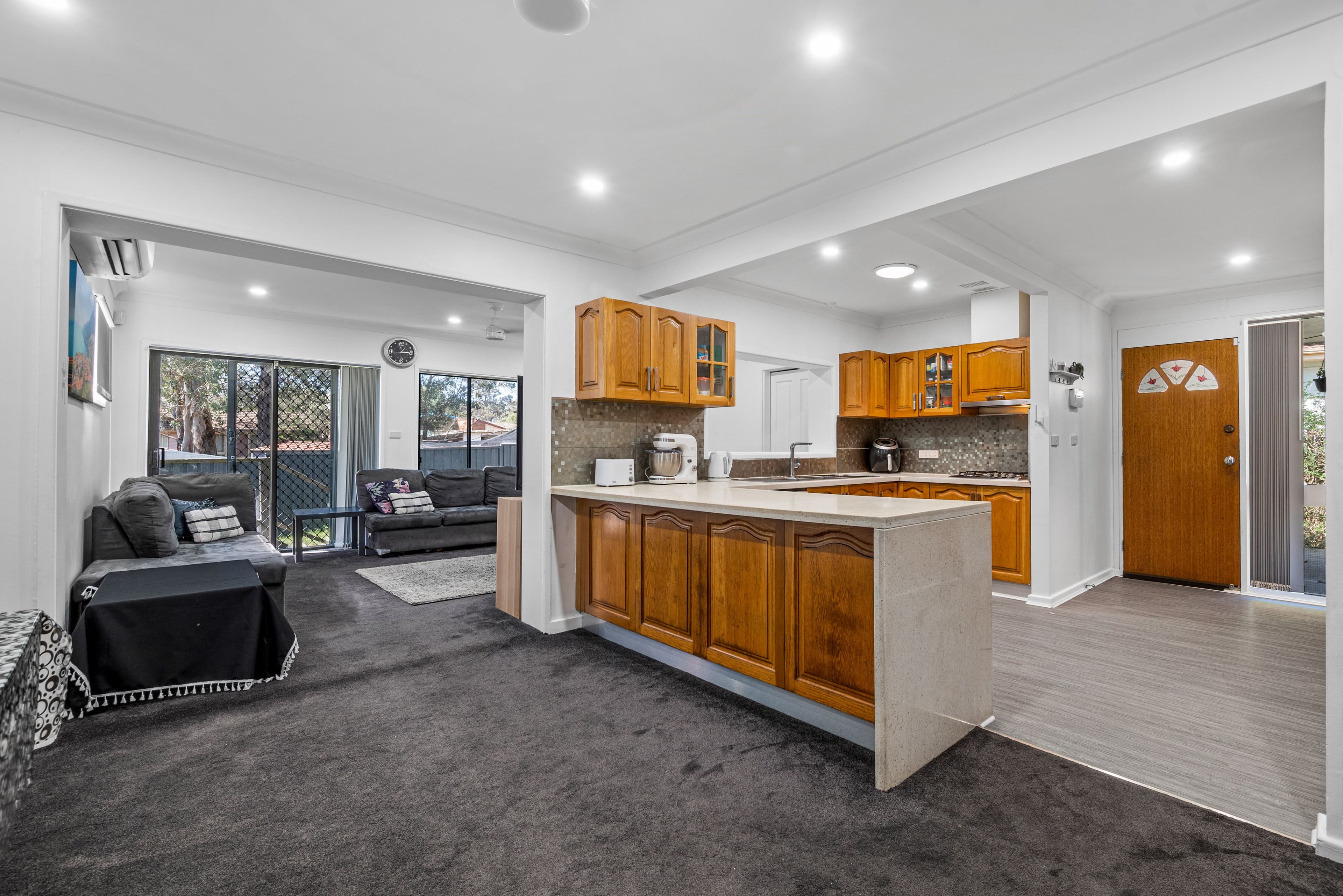 12 Yate Place, Macquarie Fields NSW 2564, Macquarie Fields - Thumbnail 4