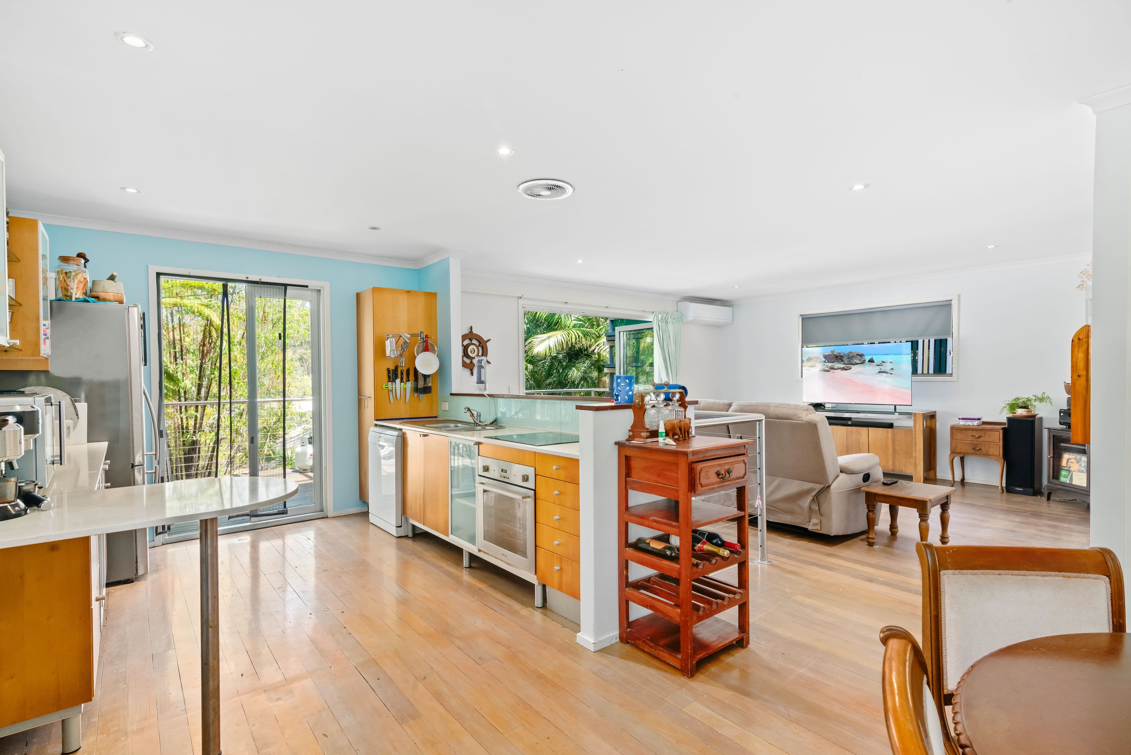 17 Lucania Street, Currumbin Waters QLD 4223, Currumbin Waters - Thumbnail 6