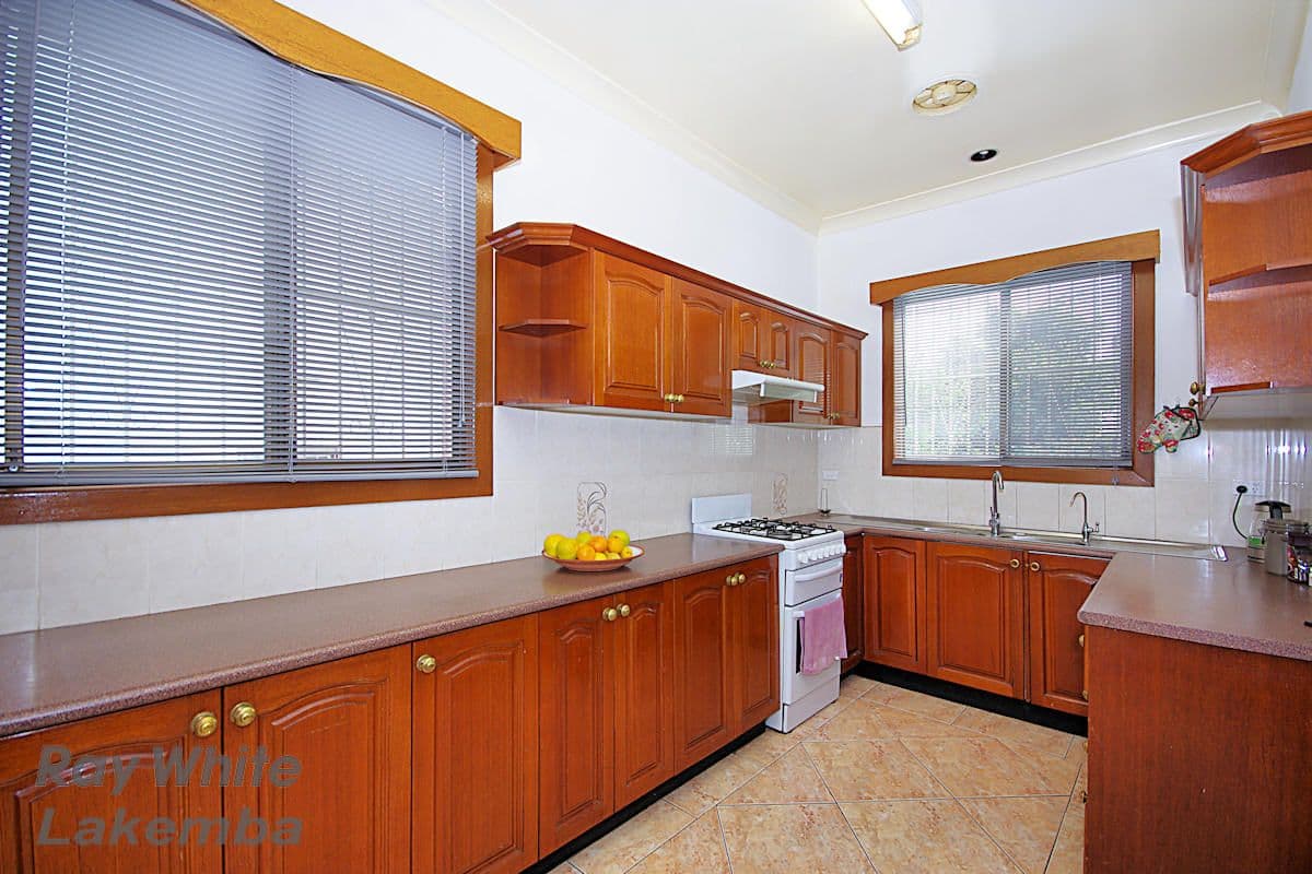25 Urunga Parade, PUNCHBOWL NSW 2196, Punchbowl - Thumbnail 5