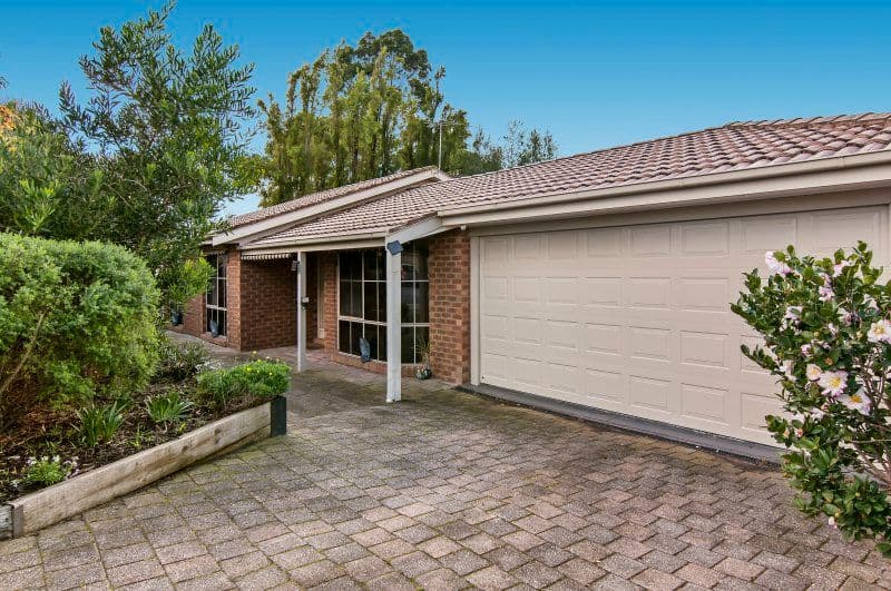 17 Calwell Court, Skye VIC 3977, Skye - Image 1