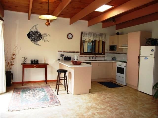 23 Tolley Avenue, SURF BEACH VIC 3922, Surf Beach - Thumbnail 2