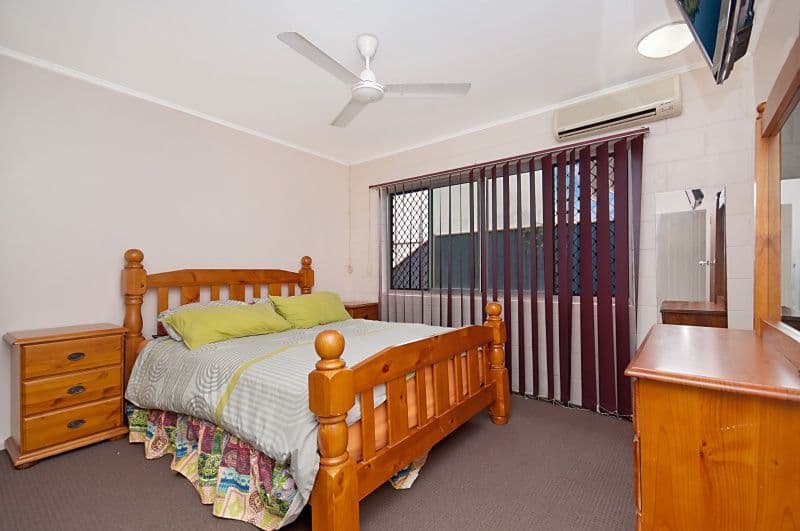 25 Merryl Street, RASMUSSEN QLD 4815, Rasmussen - Thumbnail 7