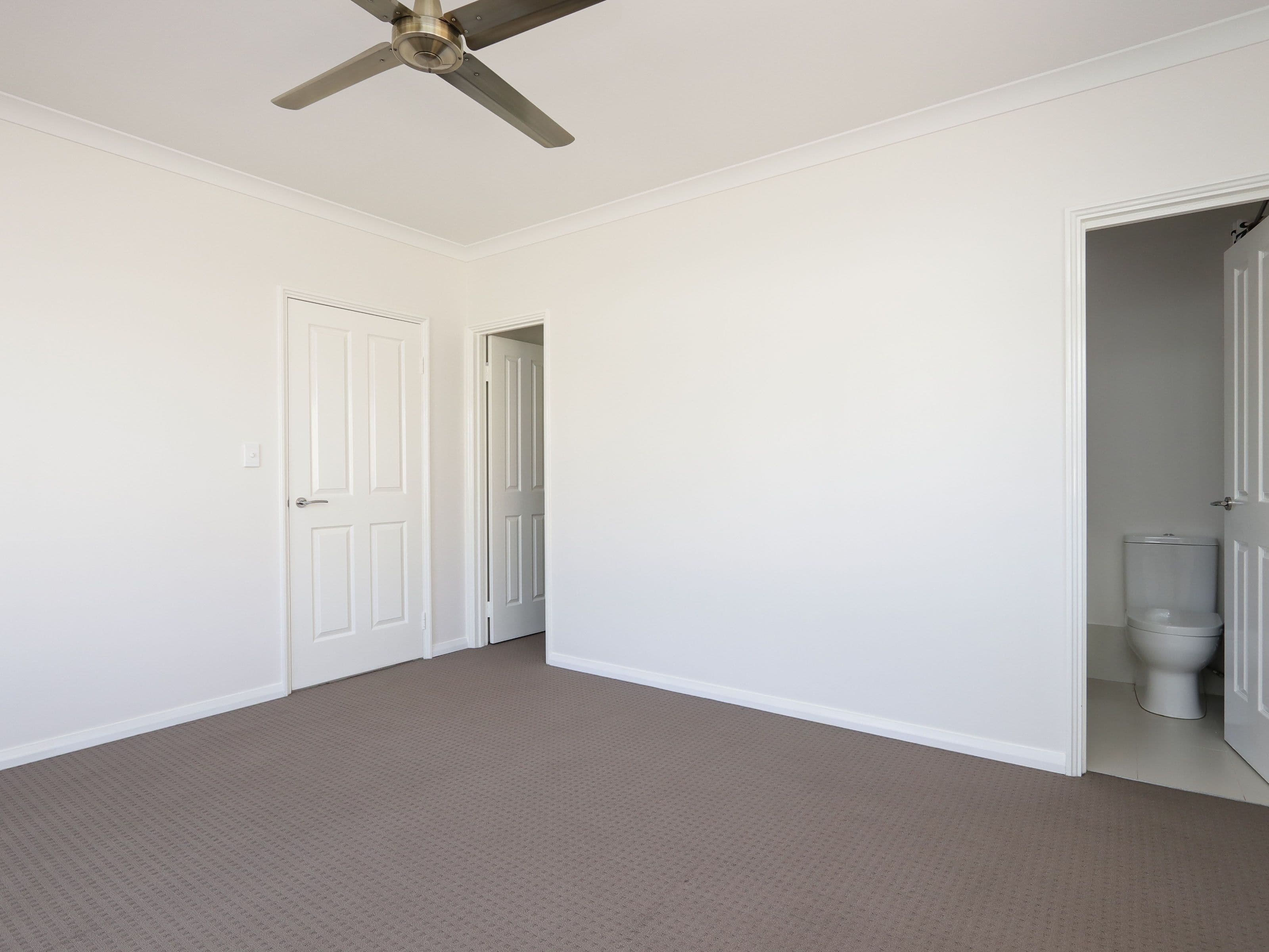 32A Hamilton Street, Cannington WA 6107, Cannington - Thumbnail 4