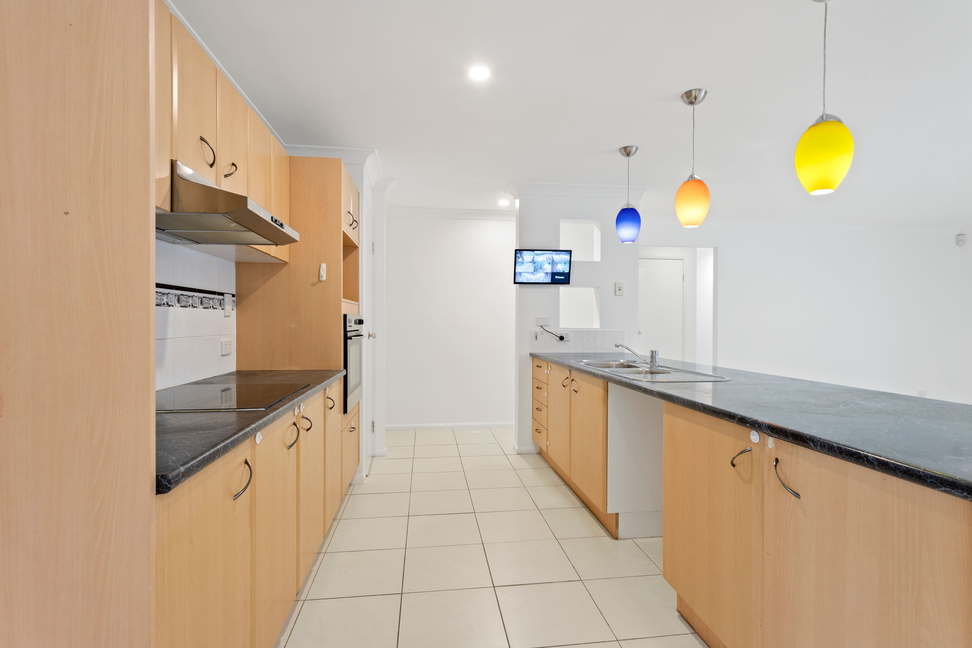 33 Karamea Avenue, Springfield QLD 4300, Springfield - Thumbnail 4