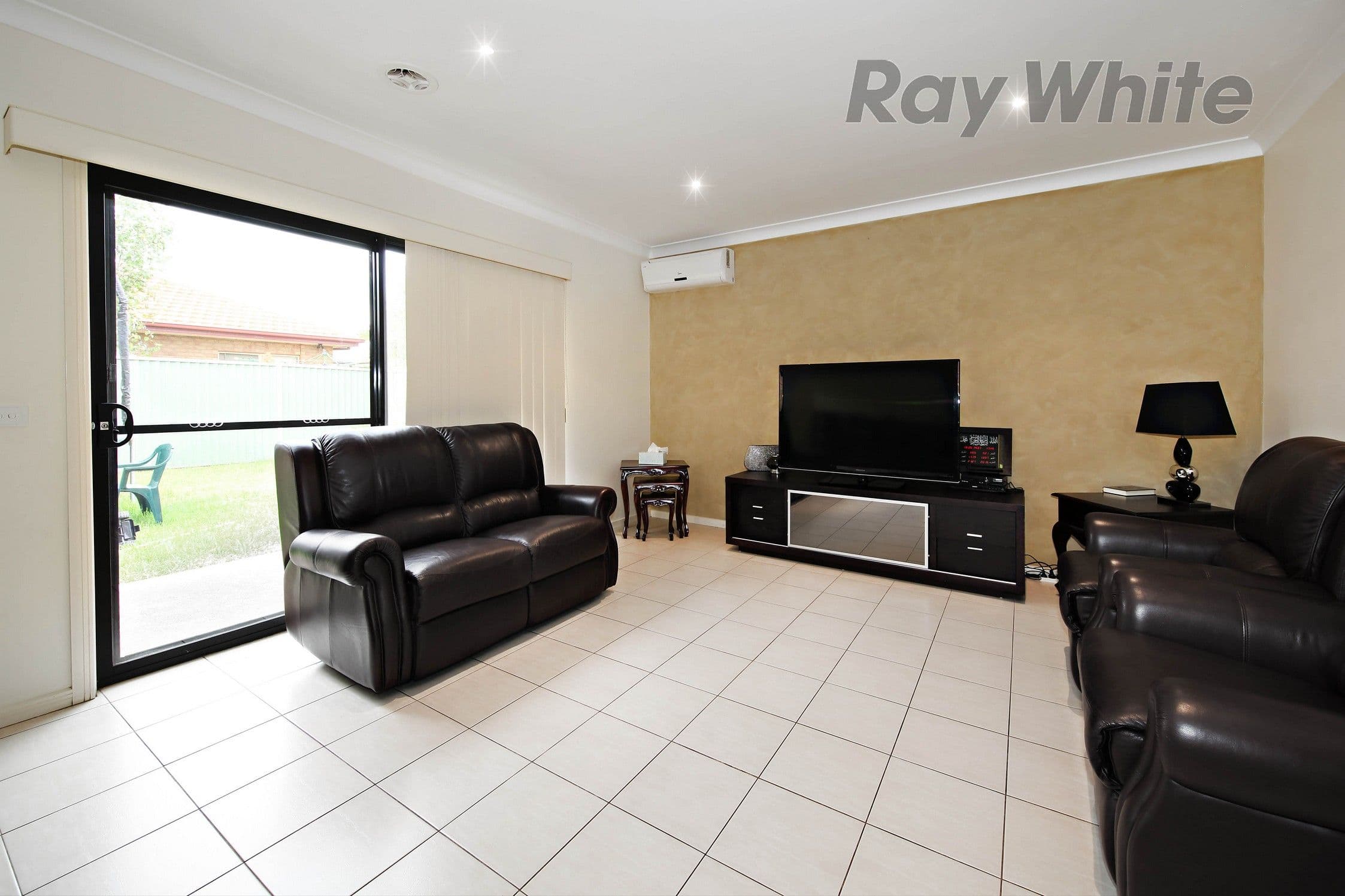 43 Hyde Park Terrace, Point Cook VIC 3030, Point Cook - Thumbnail 6