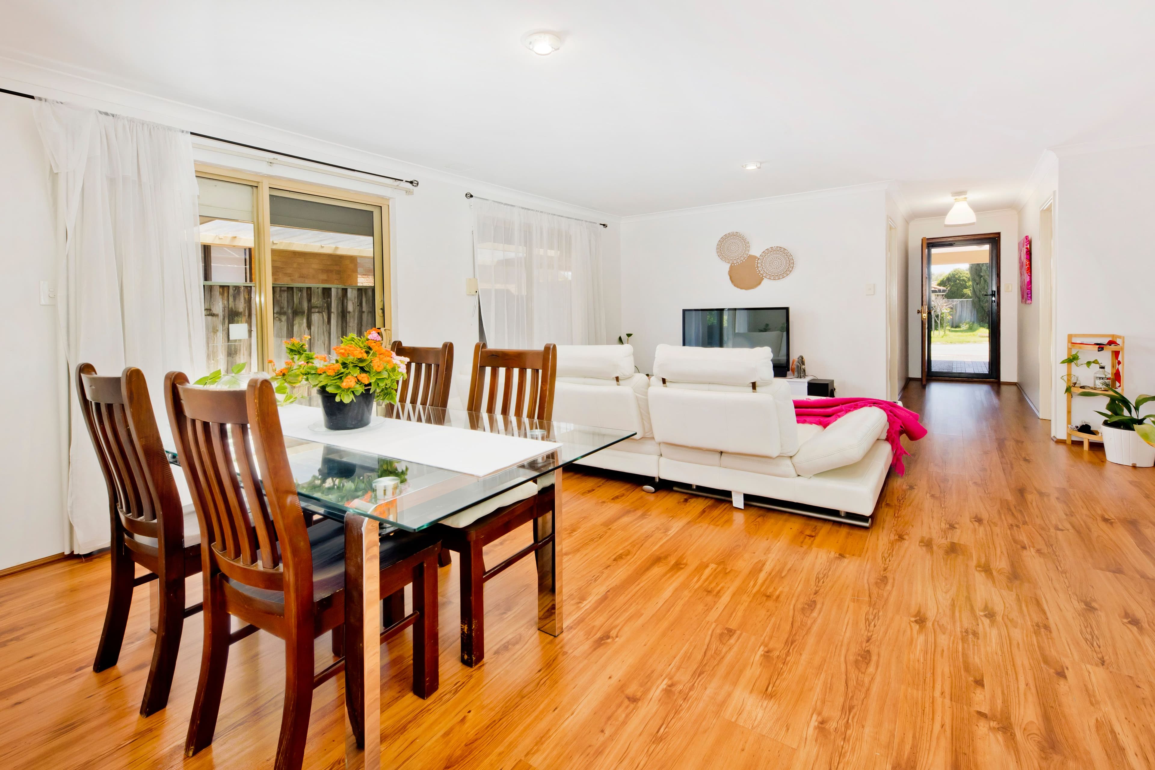 94 Tibradden Circle, Ascot WA 6104, Ascot - Thumbnail 3