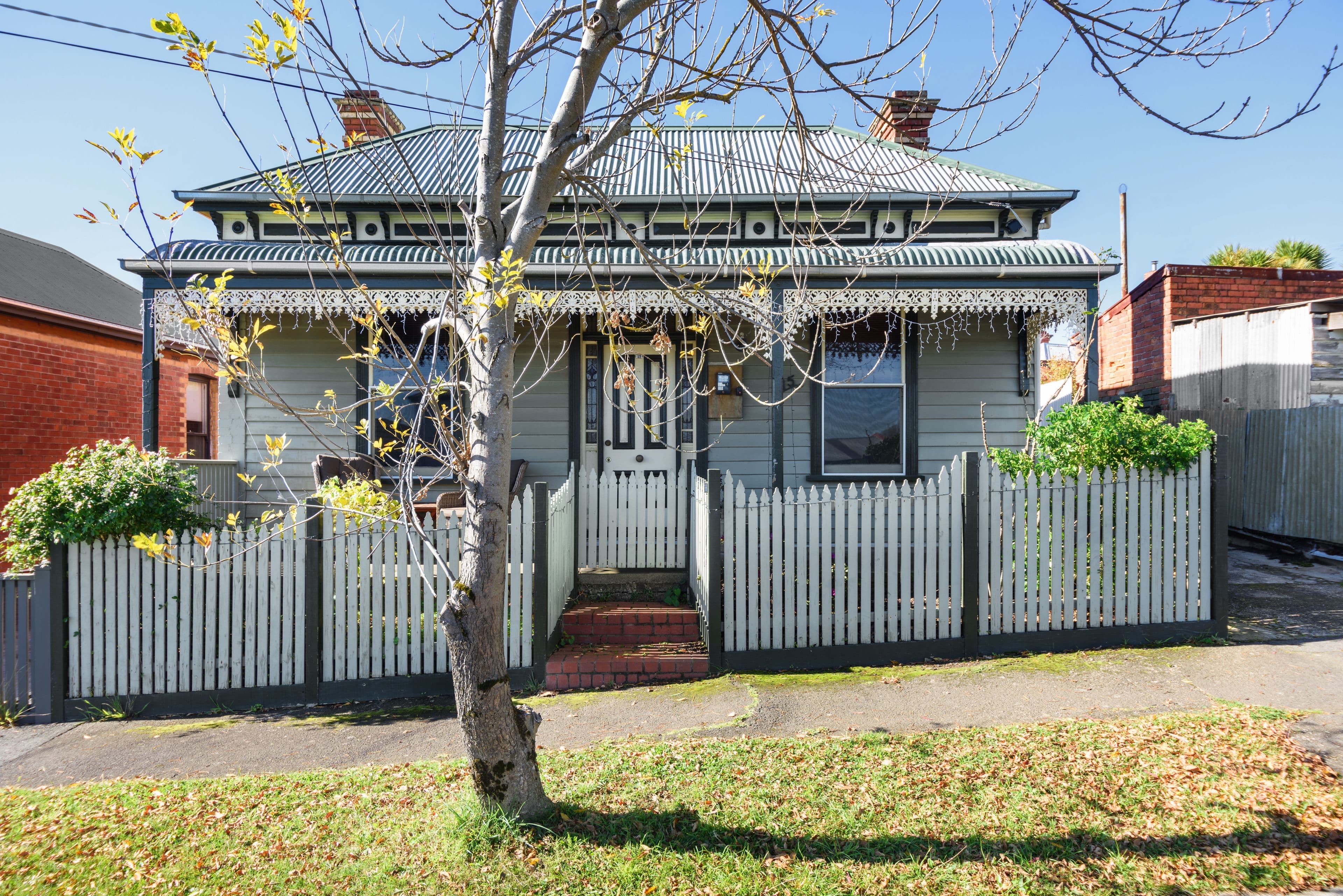 15 Young Street, Golden Point VIC 3350, Golden Point - Image 1